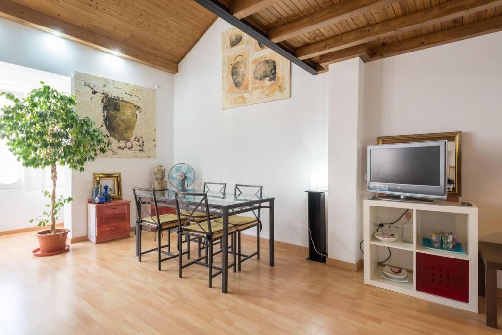Tgh Acogedor Duplex En Malaga Apartment Bagian luar foto